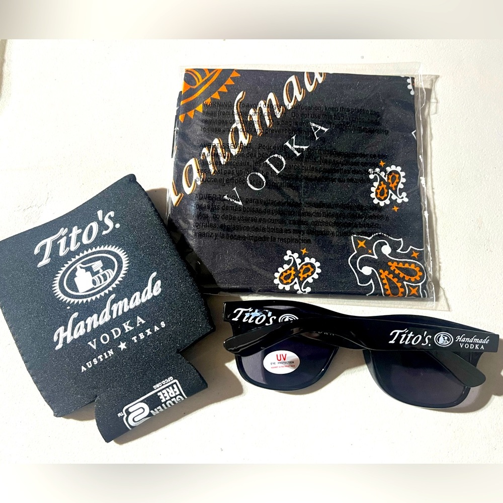 Tito’s handmade vodka black and white gift bundle
